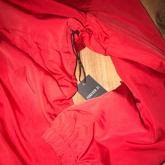 Forever 21 red utility toggle snap raincoat jacket - Picture 8 of 8